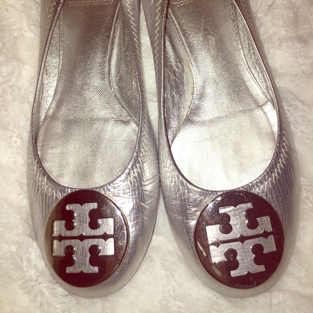 Tory Burch Reva ballet slippers.